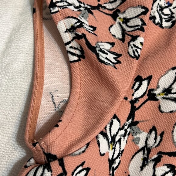 Zink London Size M Peach Floral Fit & Flare Dress Short Sleeve Lined Side Zip - Picture 4 of 11